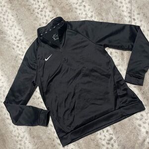 Nike women’s Pullover Jacket